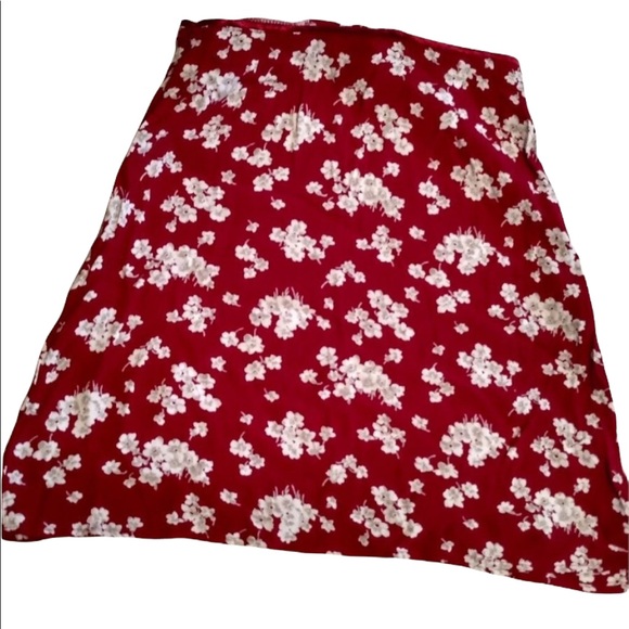 ❤️GAP Mini A-Line Flare Skirt Red Floral Size 1 … - Picture 1 of 9